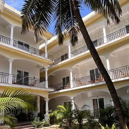 Morjim Sunset Hotel